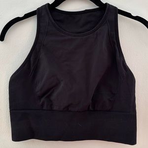 Lululemon tank top/sports bra